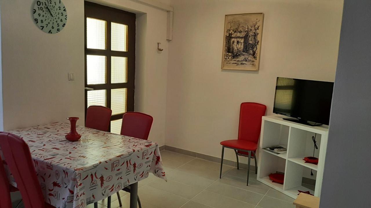 Apartmani Mw, Crveni Apartman Baška Екстериор снимка