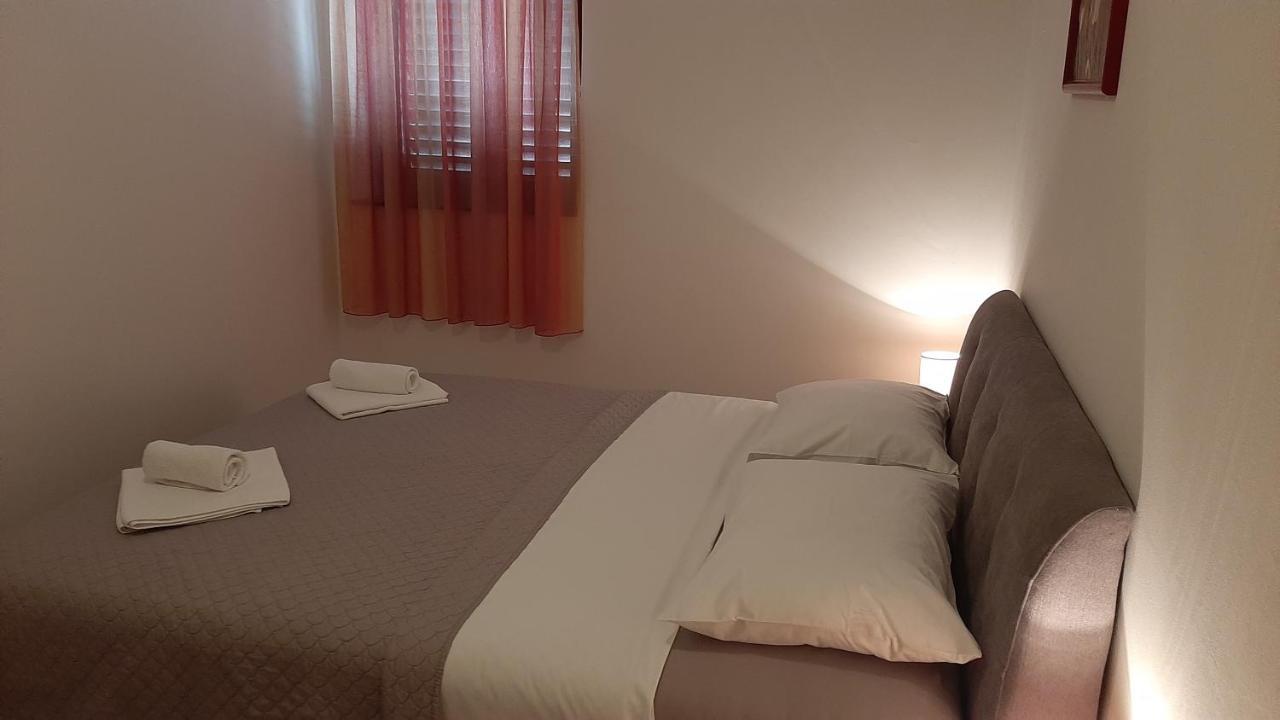 Apartmani Mw, Crveni Apartman Baška Екстериор снимка