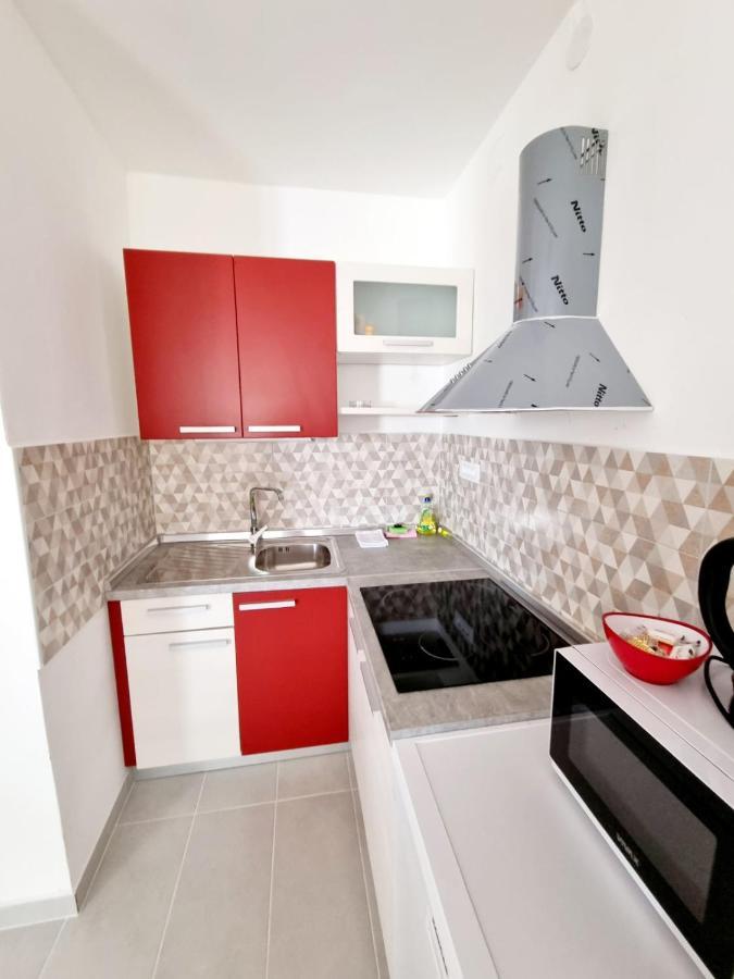 Apartmani Mw, Crveni Apartman Baška Екстериор снимка
